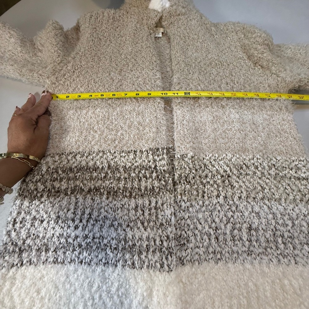 Est 1946 Women XL Tan Cream Colorblock Hooded Eyelash Knit Cardigan Sweater EUC - Picture 7 of 8